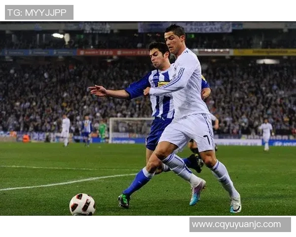 与足球明星畅谈英语技巧与职业生涯的精彩对话